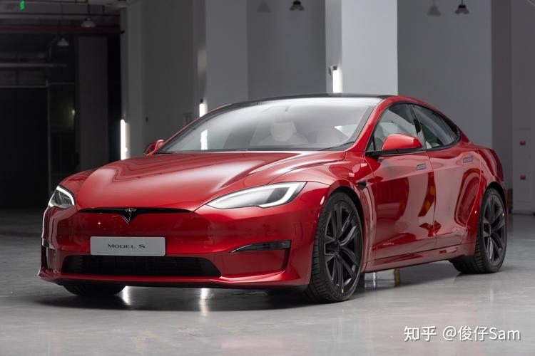 车速特别快详细：了解一下全新特斯拉 Model S Plaid 高性能电动轿车